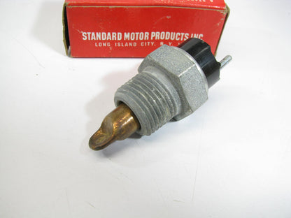 Standard Motor Products TS-21 Engine Coolant Temperature Sensor Switch
