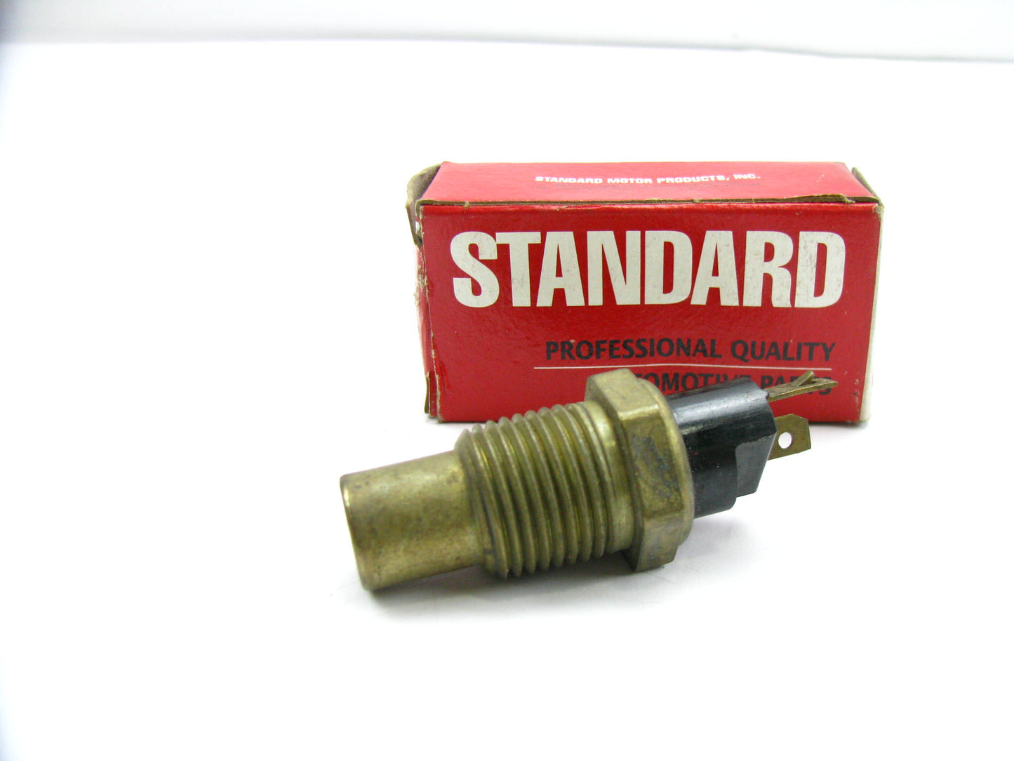 Standard Motor Products TS-49 Engine Coolant Temperature Sensor Sender Switch