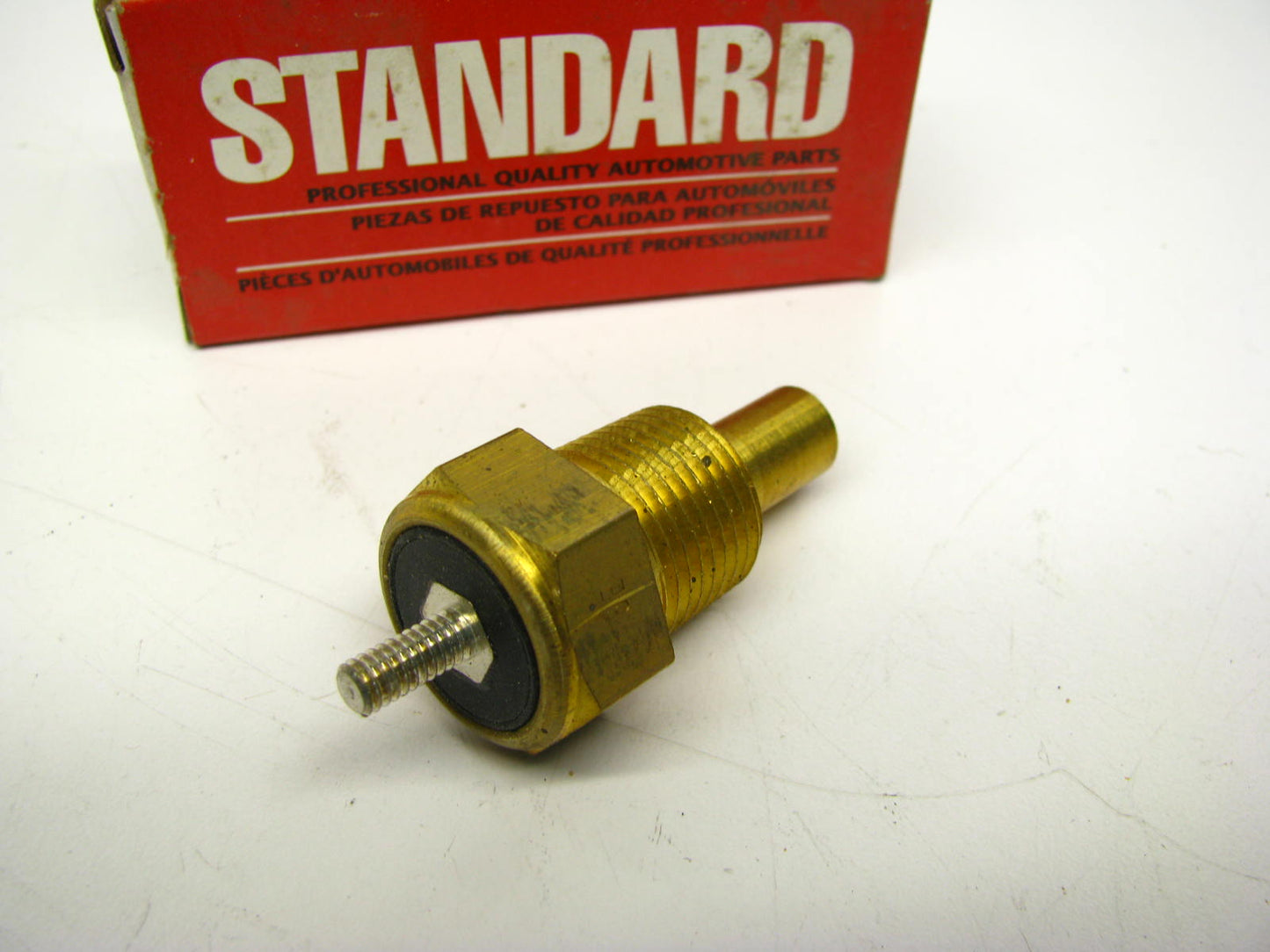 Standard TS121 Coolant Temperature Sensor Sender Switch