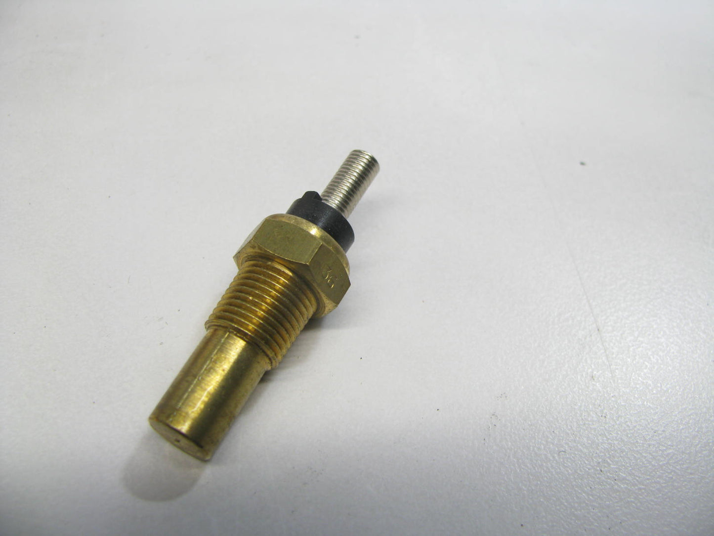 Standard TS224 Engine Coolant Temperature Sensor Sender 1978-1980 Ford Fiesta