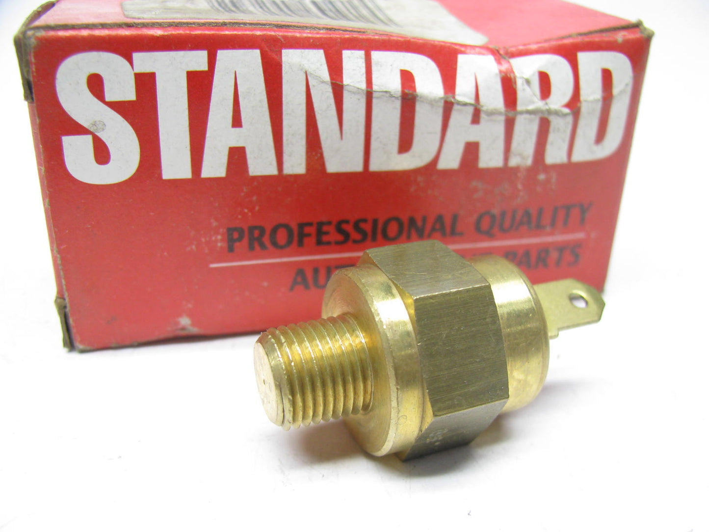 Standard TS427 Engine Coolant Temperature Sensor 1984-1991 Audi 2.2L 2.3L-L5