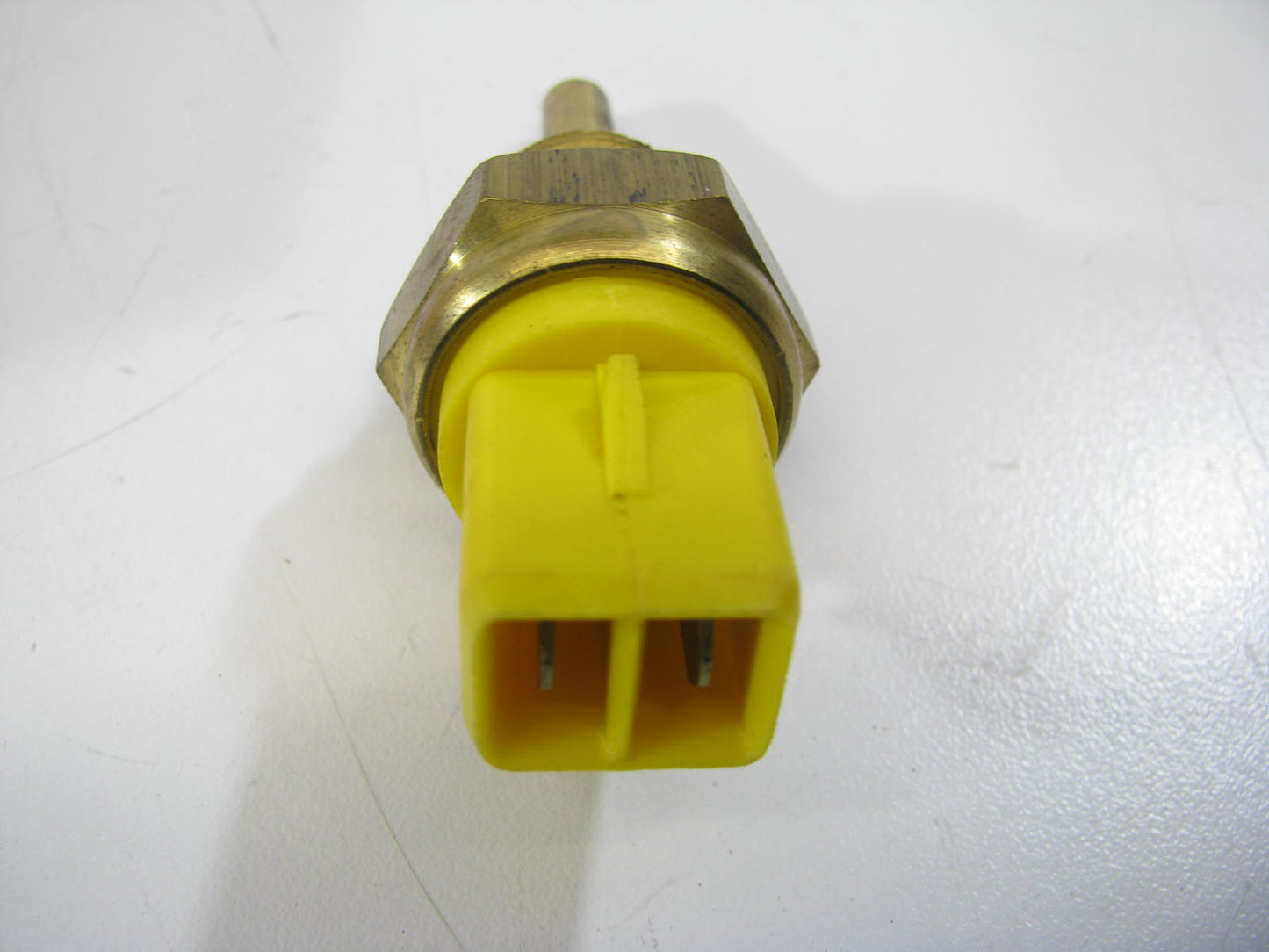 Standard TX17 Coolant Temperature Sensor - 1983-1984 Prelude 1.8L, 1984 Civic