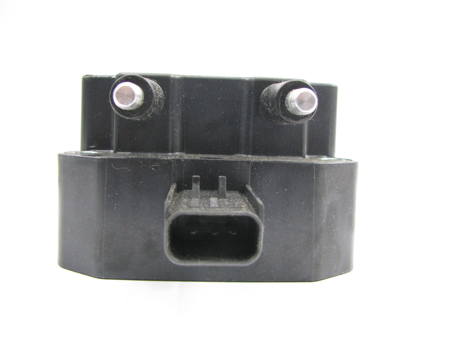 Standard Motor Products UF189T Ignition Coil - 5C1089 26339 7N8 2510 C521