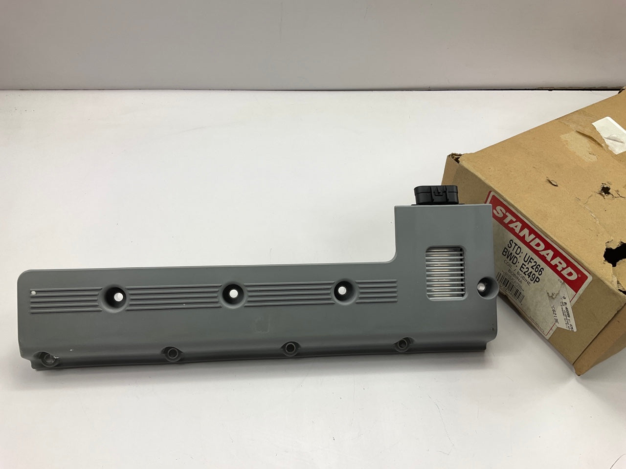 Standard Motor Products UF266 Ignition Coil