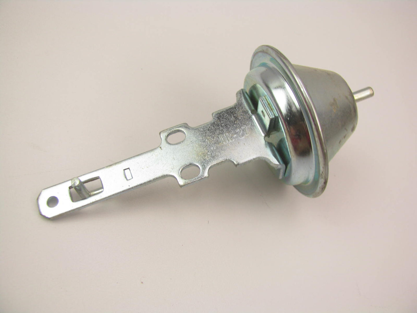 Standard Motor Products VC-237 Distributor Vacuum Advance Control