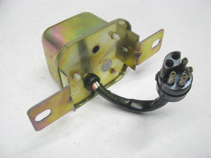 Standard VR148 Voltage Regulator