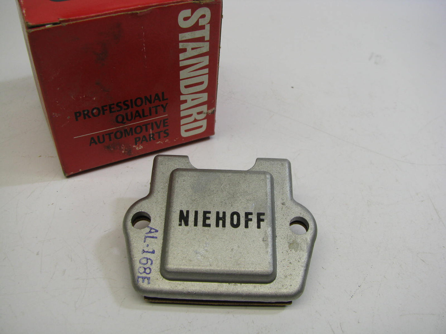Standard VR174 Voltage Regulator - 1V1084 VR796 E612C R906 27-1736 56599