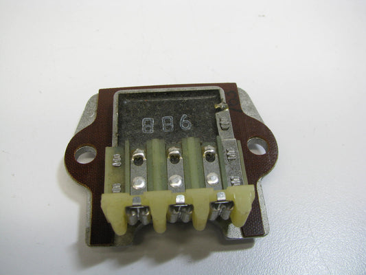 Standard VR174 Voltage Regulator - 1V1084 VR796 E612C R906 27-1736 56599