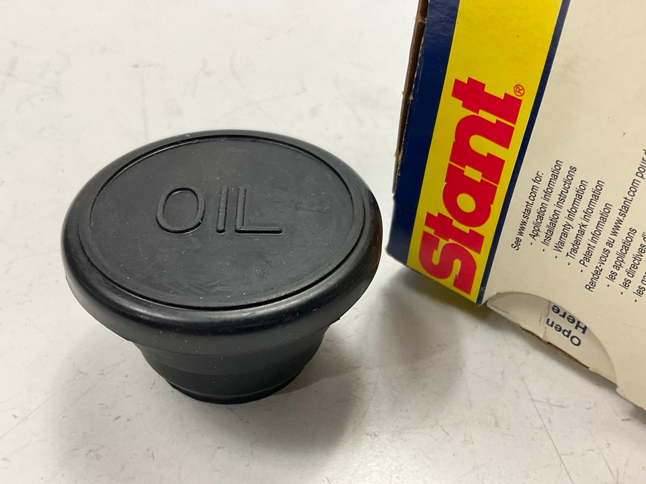 Stant 10072 Engine Oil Filler Cap