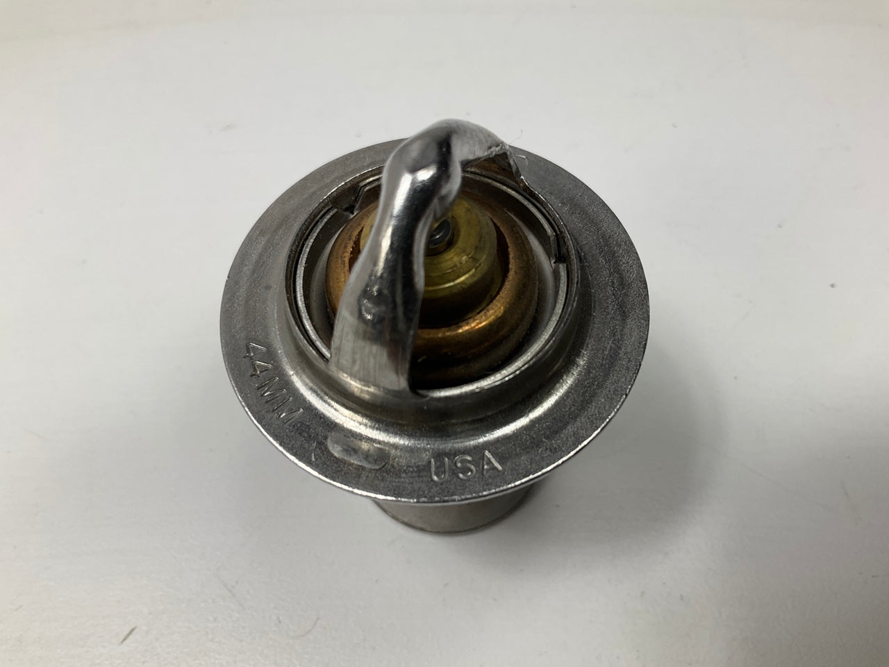 Stant 59889 OE Type Heavy Dity Engine Coolant Thermostat - 195 F Degrees