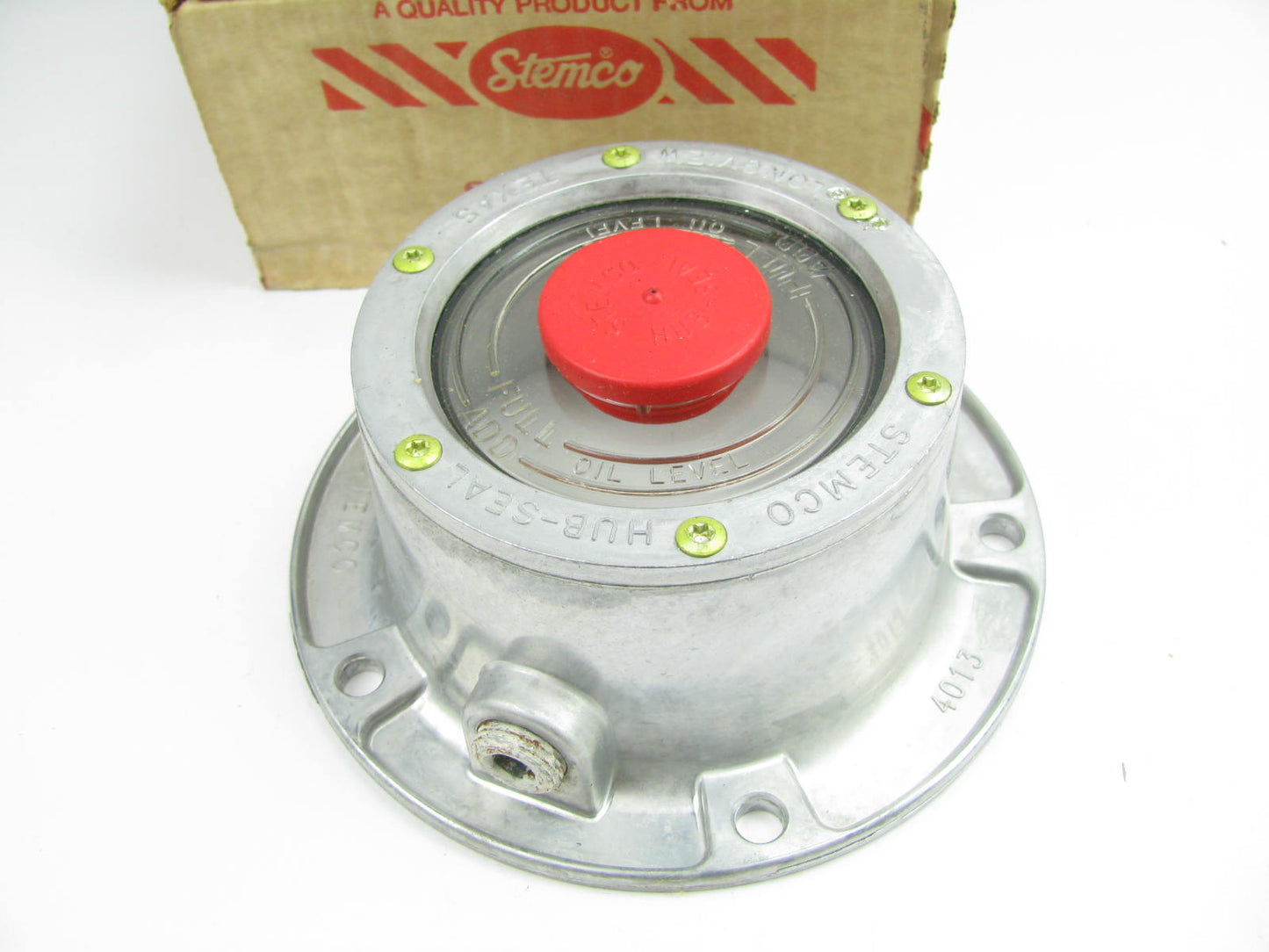 Stemco 343-4013 Wheel Oil Hub Cap - 6-1/4 OD X 4-3/8 ID 5-1/2'' Circle X 5 Bolts