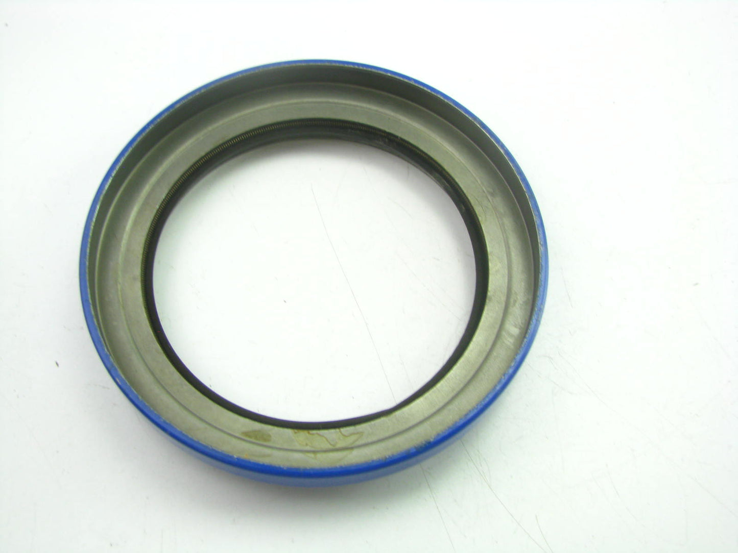 Stemco 392-9065 Rear Wheel Hub Seal - 6.000'' OD X 4.481'' ID - 3929096 392-9096