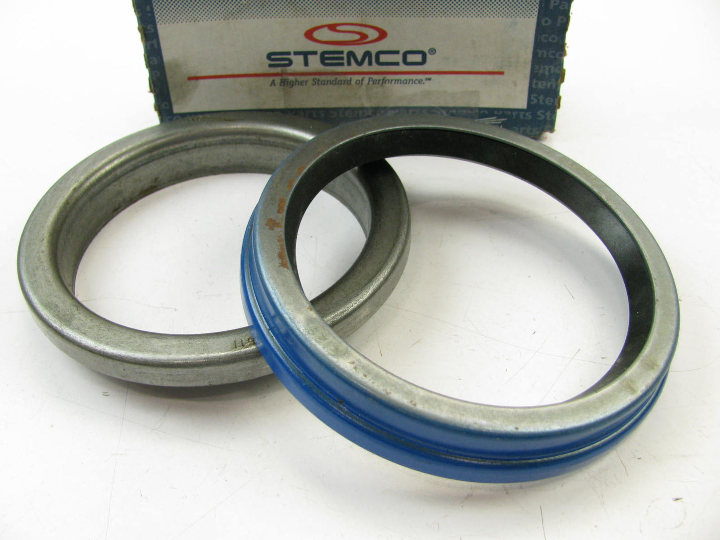 Stemco 392-9094 Rear Drive Oil Bath Wheel Hub Seal - 5.750'' OD X 4.615'' ID