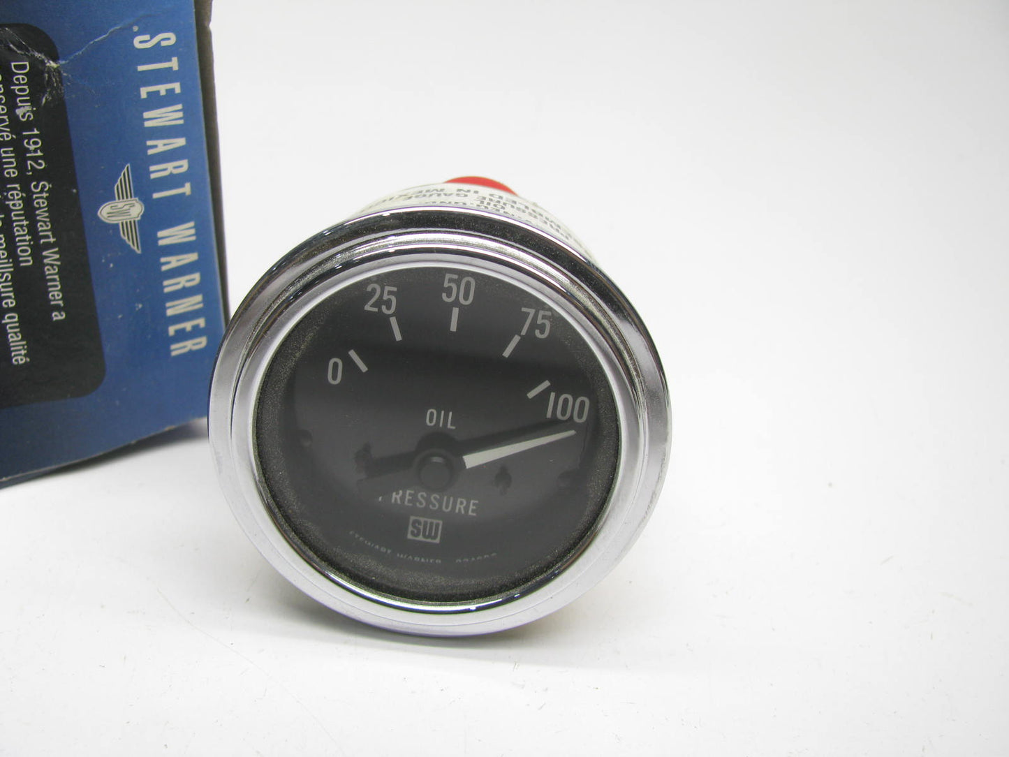 Stewart Warner Deluxe  Oil Pressure Gauge (electrical), Scale: 0-100 PSI,