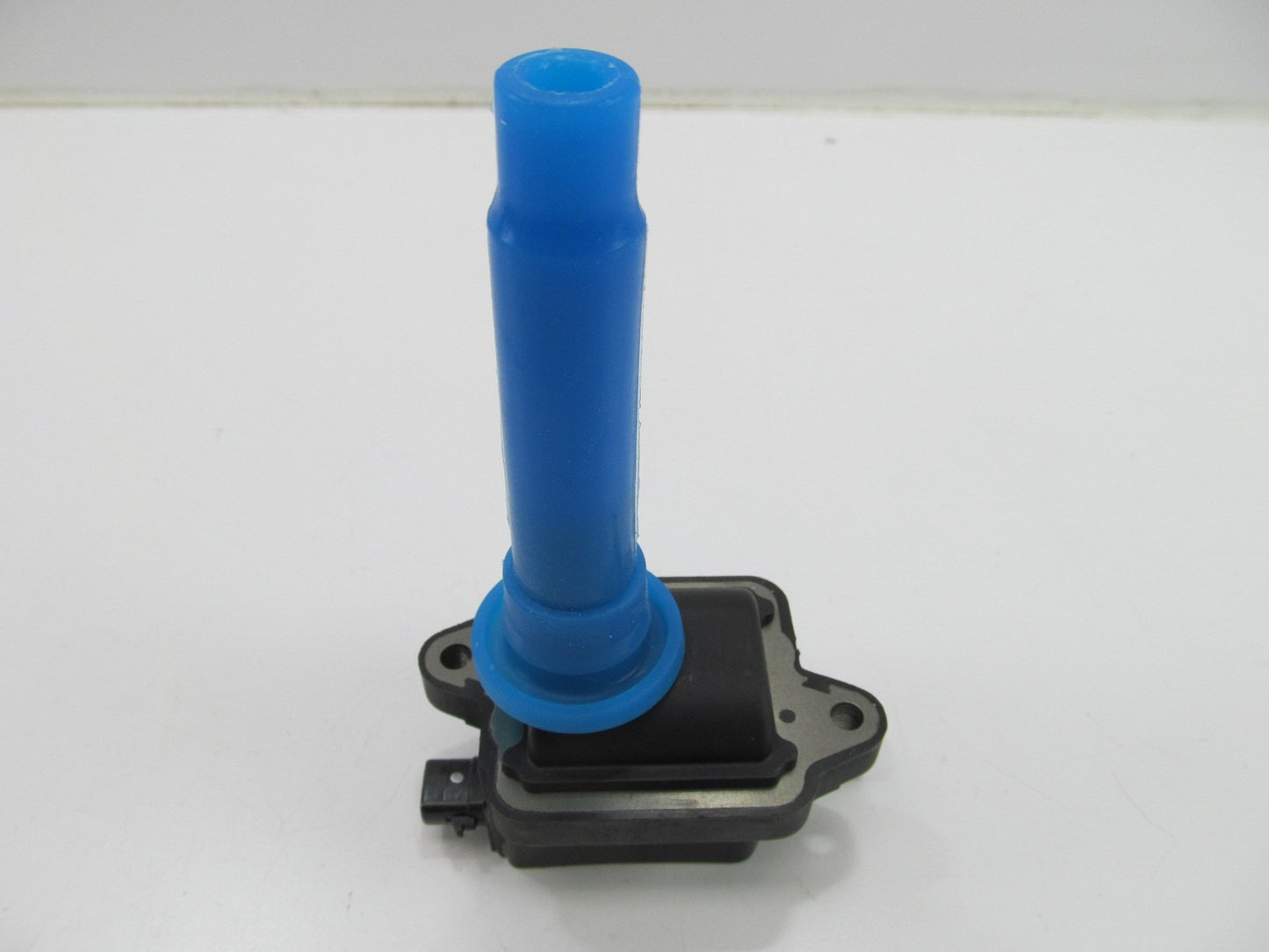 STI 5030 Direct Ignition Coil For 2000-2004 Kia Spectra, 1998-01 Sephia 1.8L