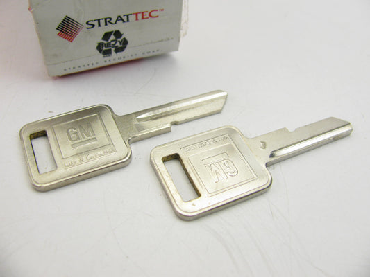 (2) Strattec 320404 GM Logo OEM IGNITION ''E'' Key Blank, Uncut