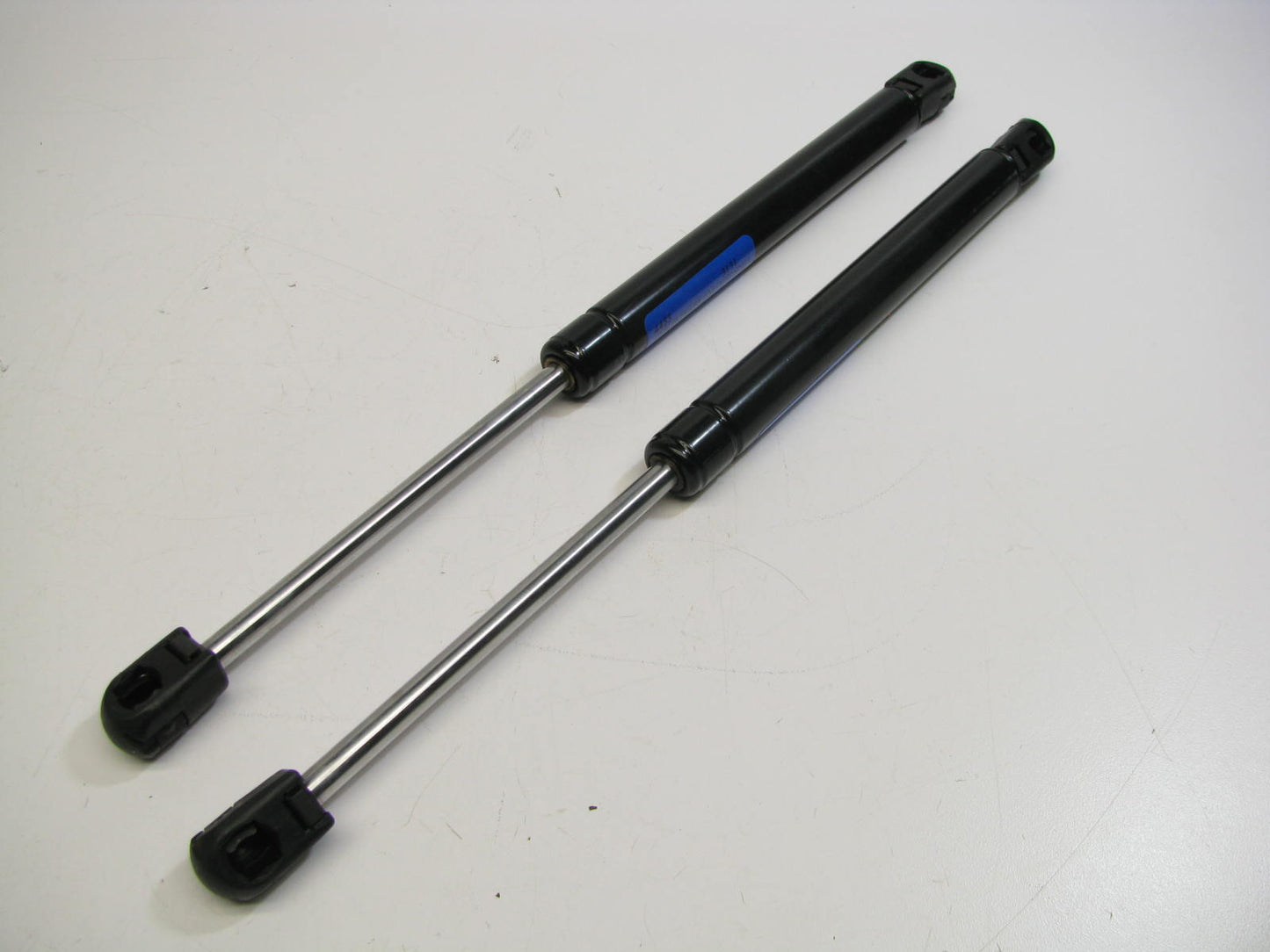 Strong Arm 4453 Trunk Lid Gas Charged Lift Support Struts 81-82 Lincoln Town Car