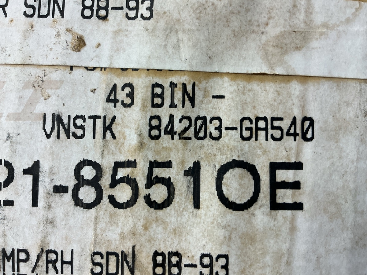 NOS Genuine OEM For Subaru 84203-GA540 Right Tail Light Lamp 87-89 GL, 85-89 RX