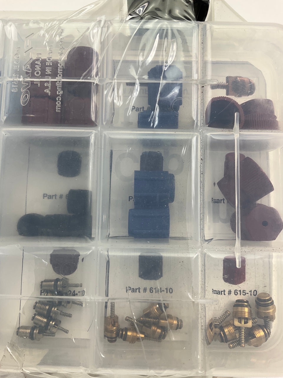 TSI Supercool 13722 Universal A/C Valve Core & Cap Assortment