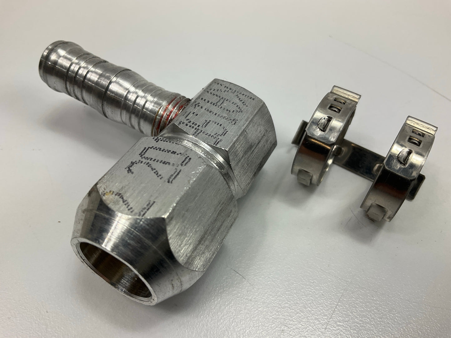 SUR-R AC21058 A/C Compressor Line #10 Hose To 90° 5/8'' Compression Fitting
