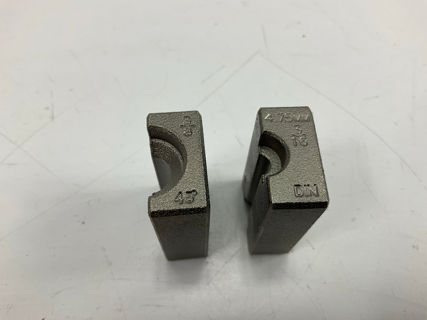 NEW OPEN BOX - SUR&R FT351 High Speed Super Duty Flaring Tool, 3/16'' To 3/8''