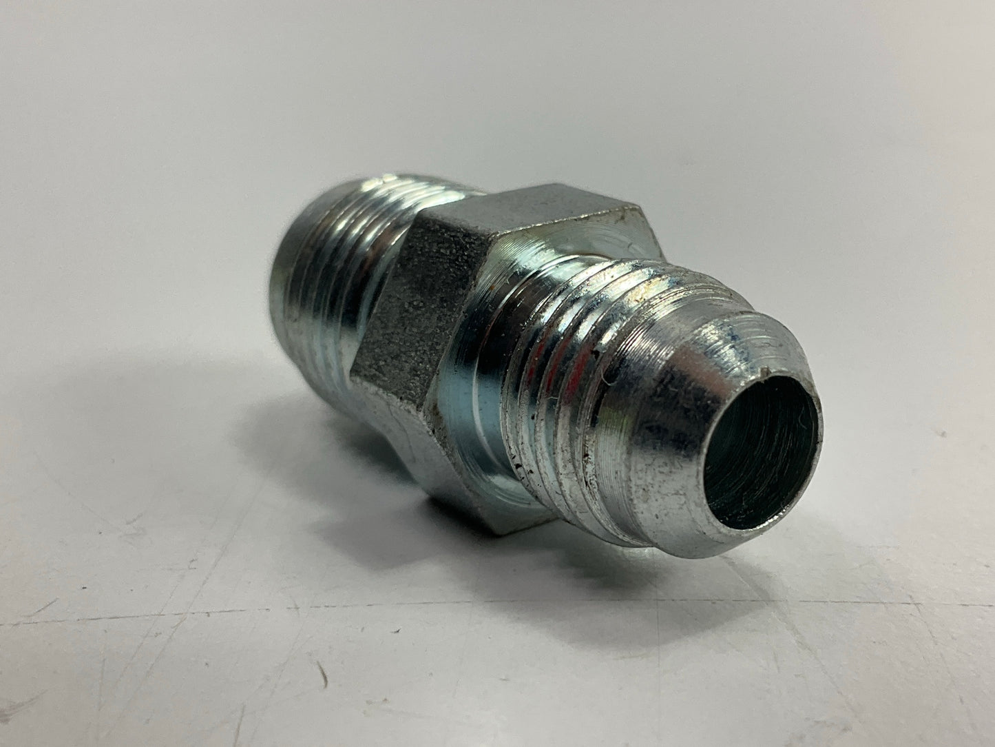 SUR-R PS2410 M16 X 1.5 - 9/16'' X 18 Power Steering Bump Tube Adapter Fitting