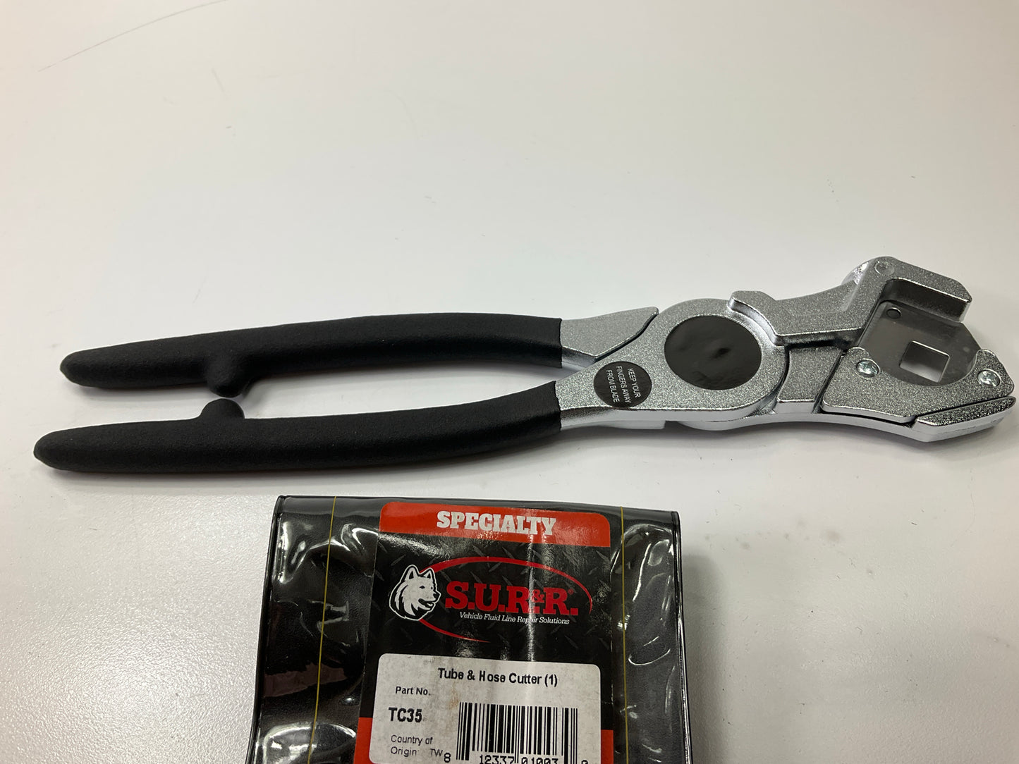 SUR-R TC35 Tube & Hose Cutter - Cuts Up To 1-1/4'' OD, Razor Sharp Blade