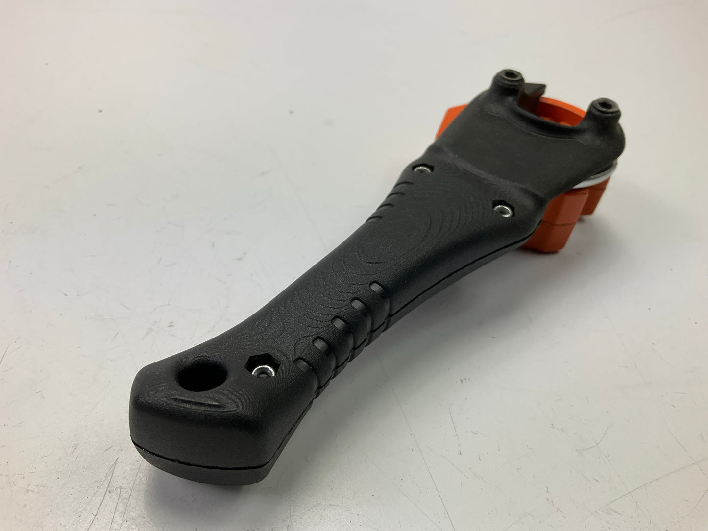 SUR&R Automatic Ratcheting Tube Cutter -  Easily Cuts 3/16''-5/8'' Tubing