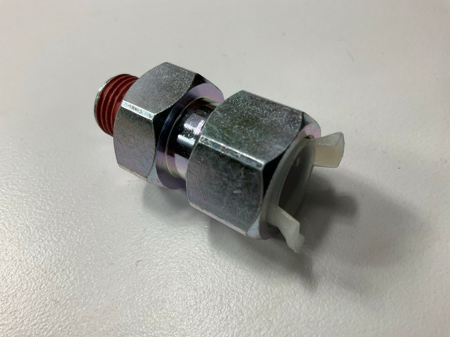 SUR&R TR755 Transmission Oil Cooler Line Connector 3/8''