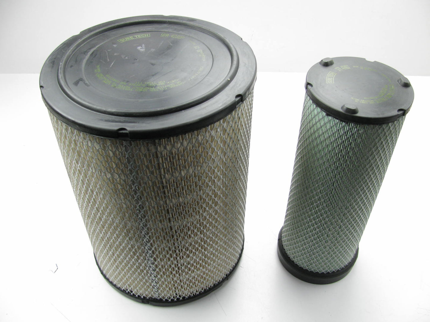 Sure Filter SFA4230SET Air Filter Set Replaces 8-98071423-0 + 8-98071424-0