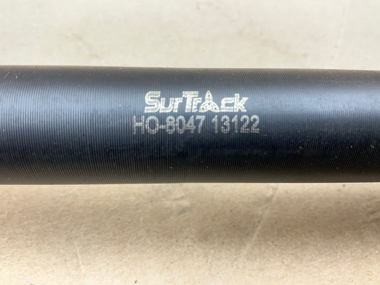 Surtrack HO-8047 Front Left CV Axle For 1992-2000 Honda Civic