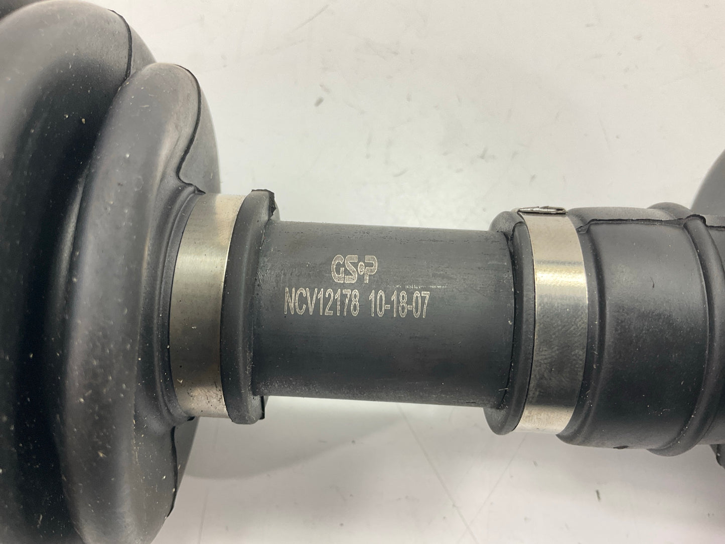 Surtrack NCV12186 Front CV Axle For 2000-2001 Dodge Dakota, Durango