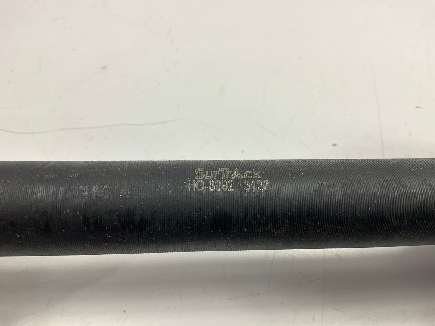 Surtrack NCV36508 Front Right CV Axle Assembly