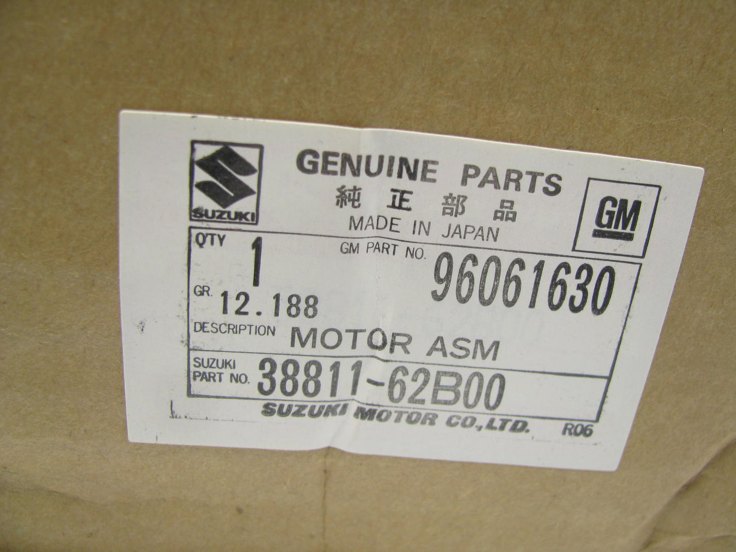 NEW GENUINE OEM Suzuki 38811-62B00 Rear Back Hatch Glass Wiper Motor