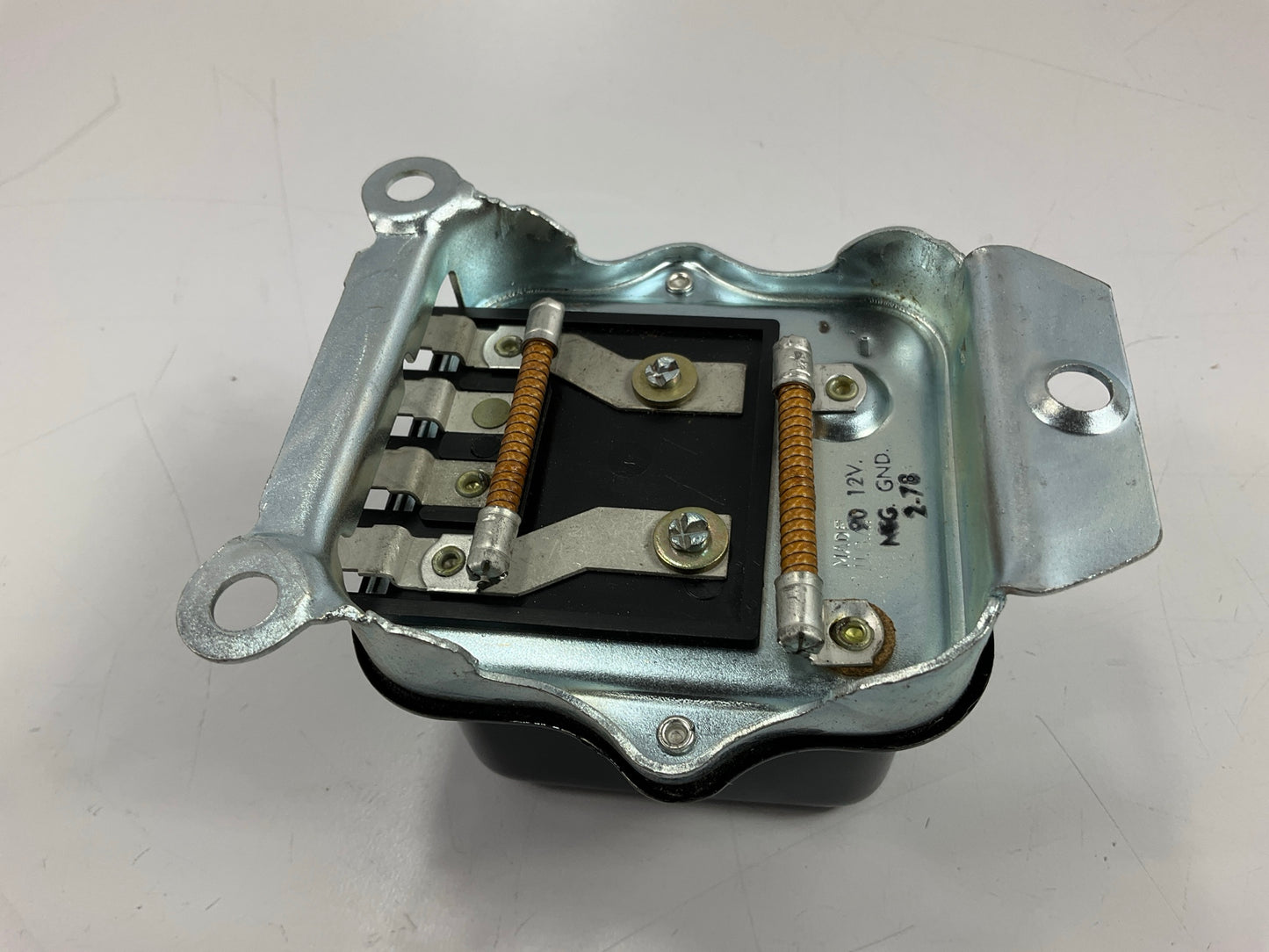 Switches Inc 9012 Voltage Regulator