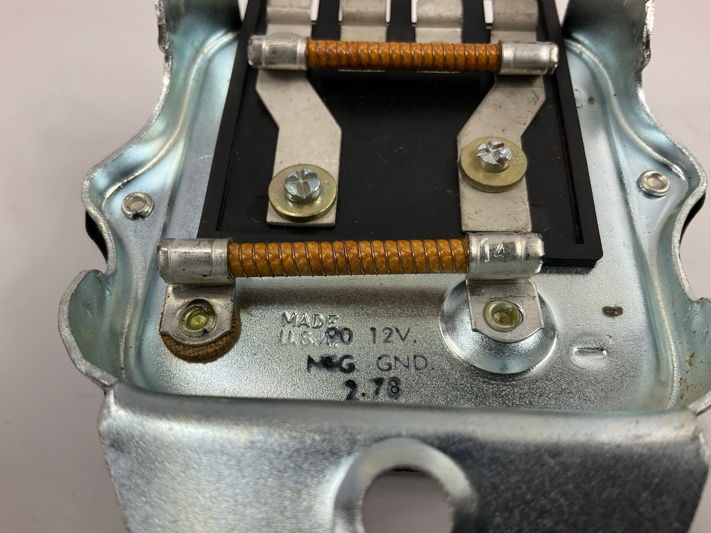 Switches Inc 9012 Voltage Regulator