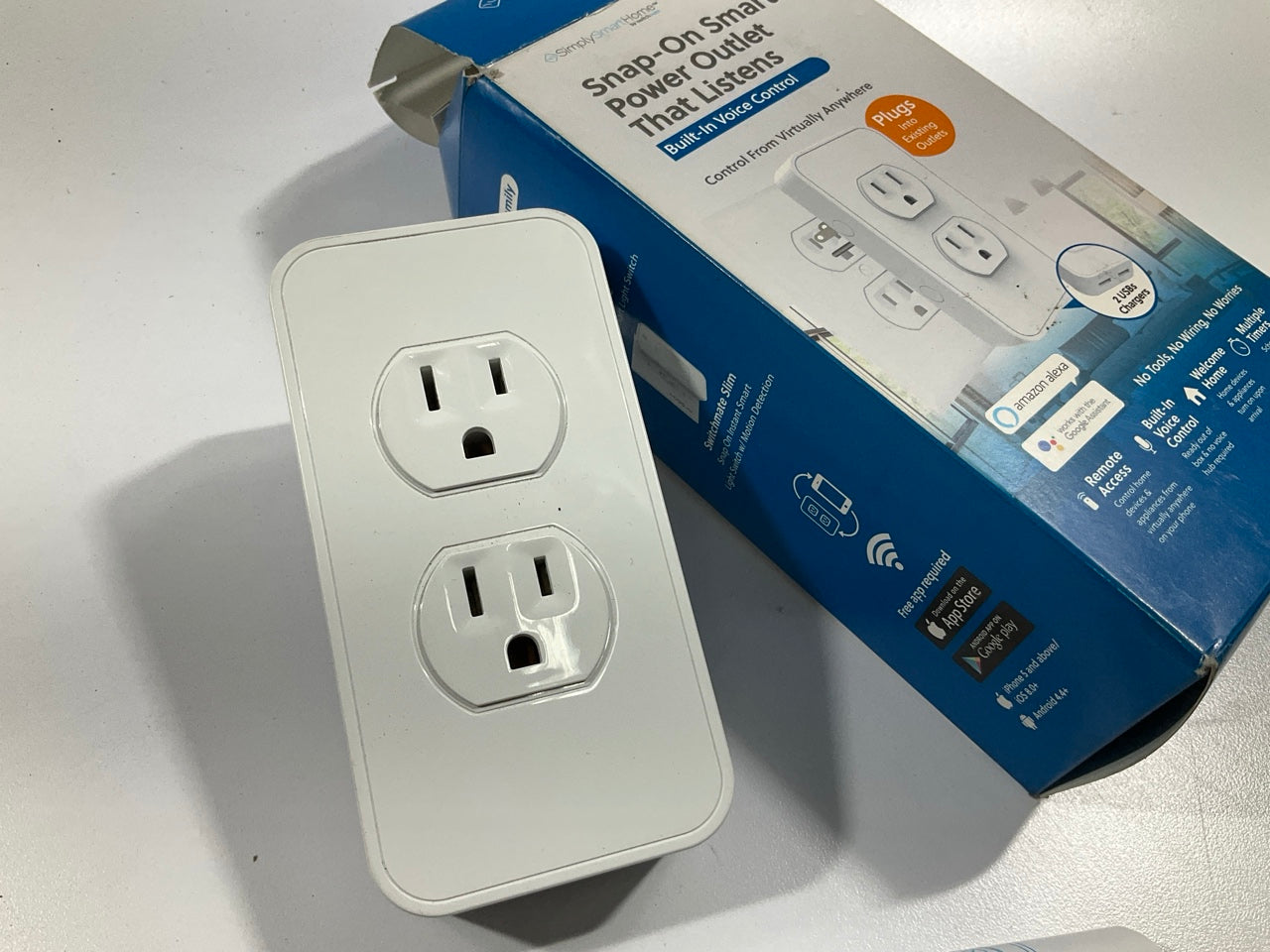 SimplySmartHome By Switchmate Dual Smart Power Outlet W/ 2 USB Ports, White