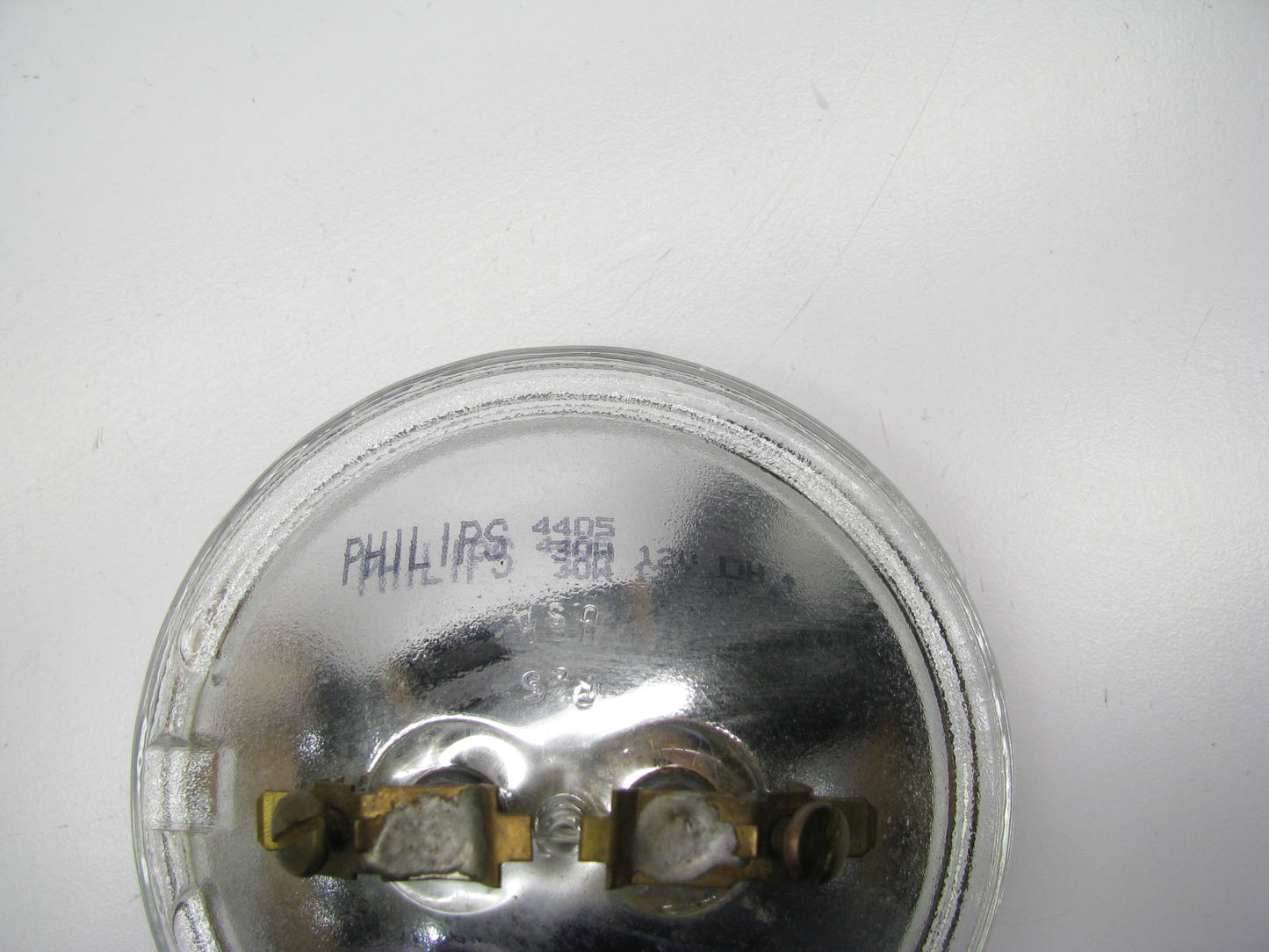 Sylvania 4405 PAR 36- Sealed Beam Bulb 12.8 Volts 30 Watts SCREW TERMINALS