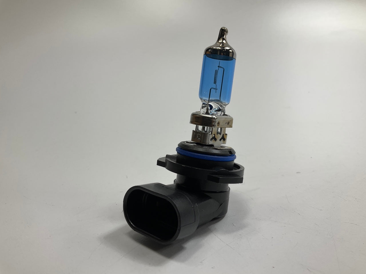 Sylvania 9006SZPB2 Silverstar Headlight Lamp Light Bulbs 9006, 12V 51W - PAIR