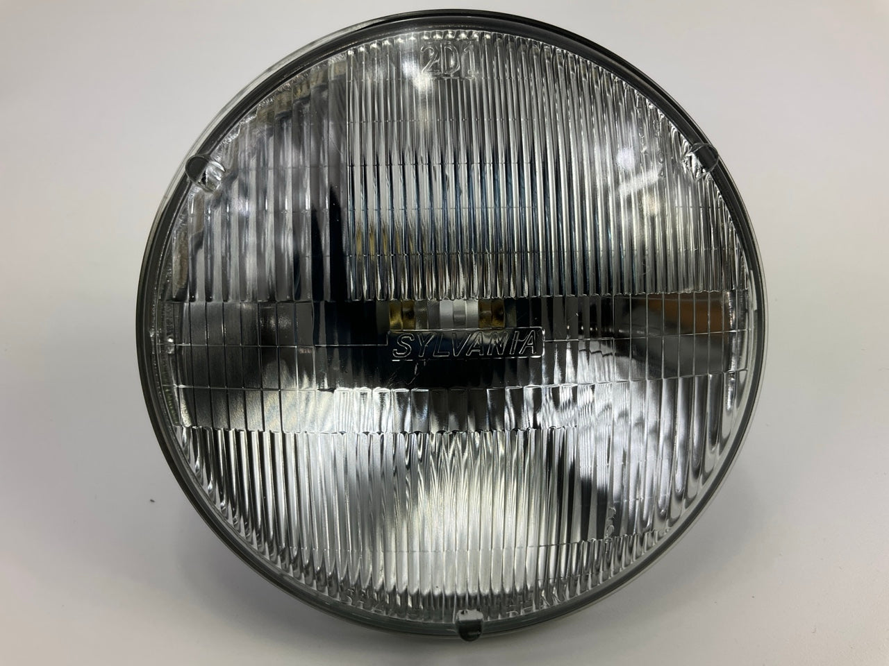 SYLVANIA H6024 SilverStar Halogen Sealed Beam Headlight PAR56 12.8V 40W