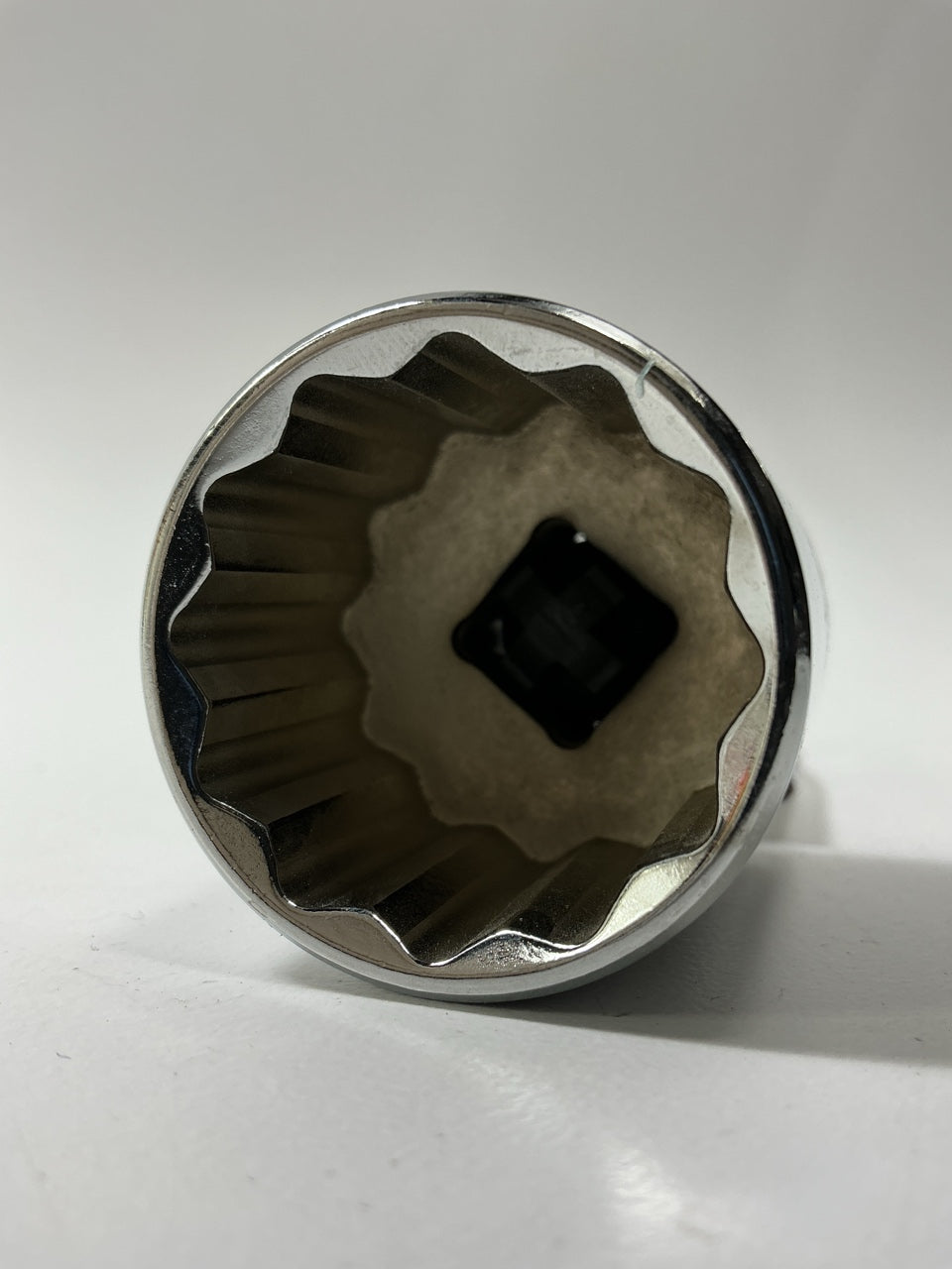 TEQ Correct Professional TP80793 1/2'' Drive 12-Point Socket 1-3/16''