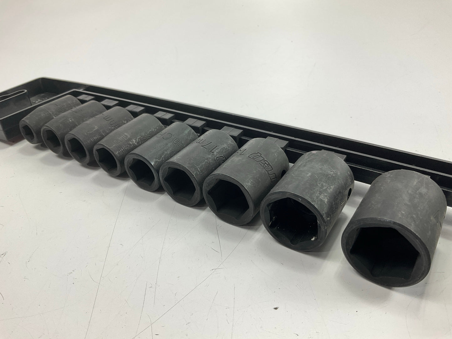 TEQ TQ356 9-Piece 1/2'' Drive 6-Point Impact Metric Socket Set
