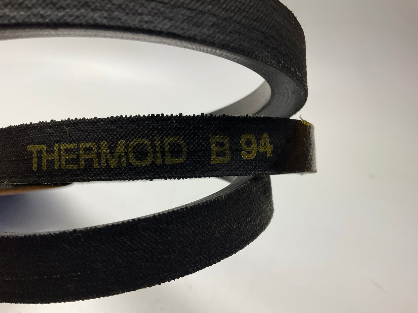 Thermoid B94 Industrial Accessory Drive Belt - 21/32'' X 97''