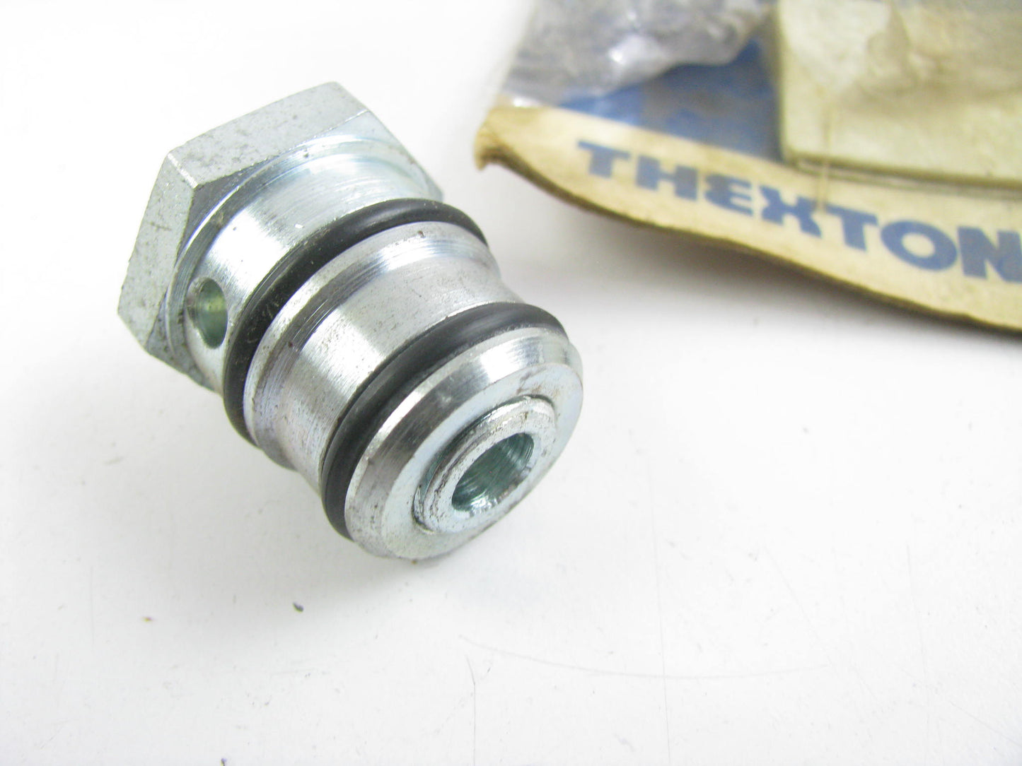 Thexton 518 Carburetor Self-Tapping Fuel Line Fitting For Quadrajet Center 3/8''