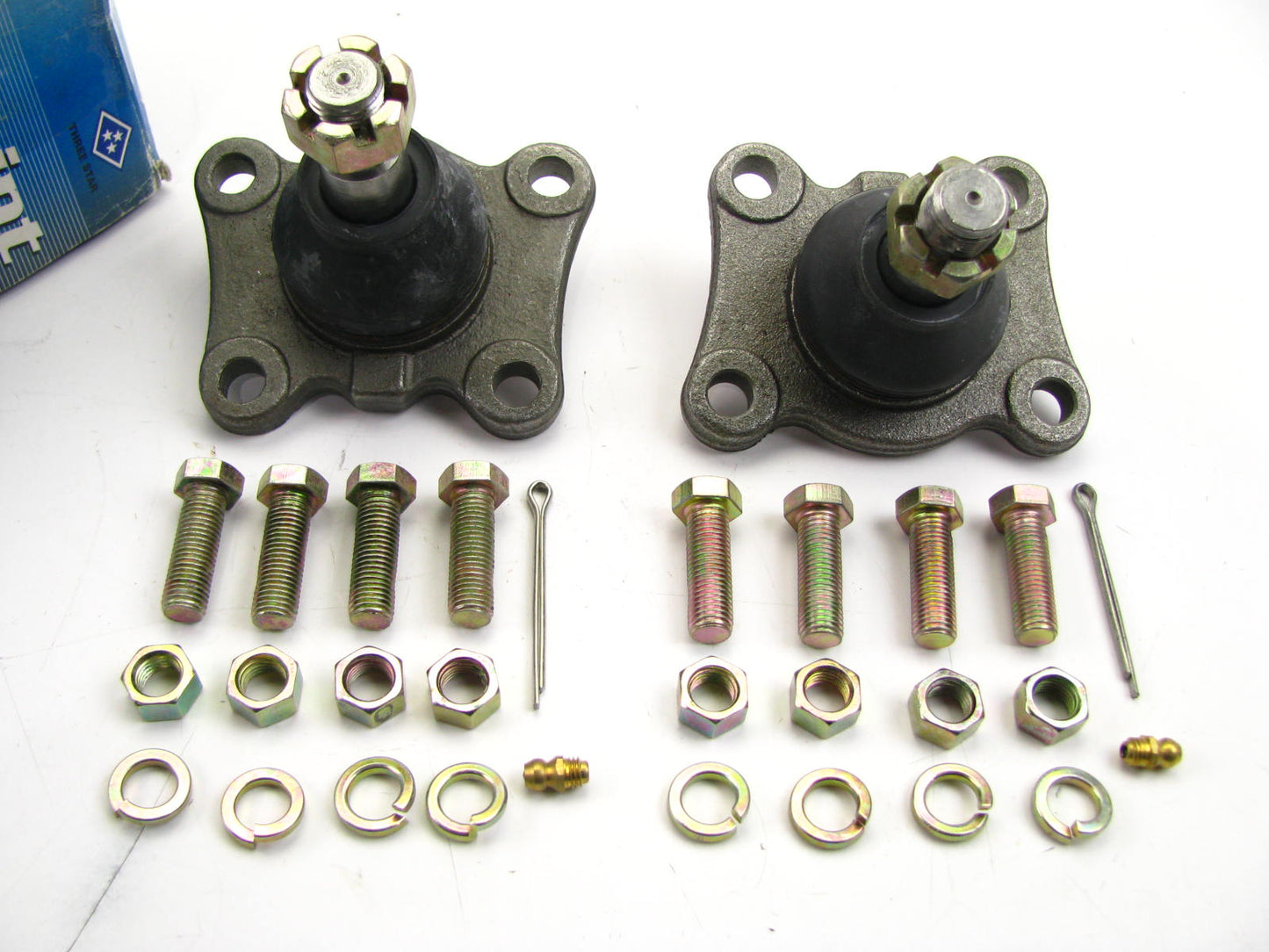 (2) Threestar 43340-39235 Front Lower Ball Joints - 1986-1989 Toyota Pickup 4WD
