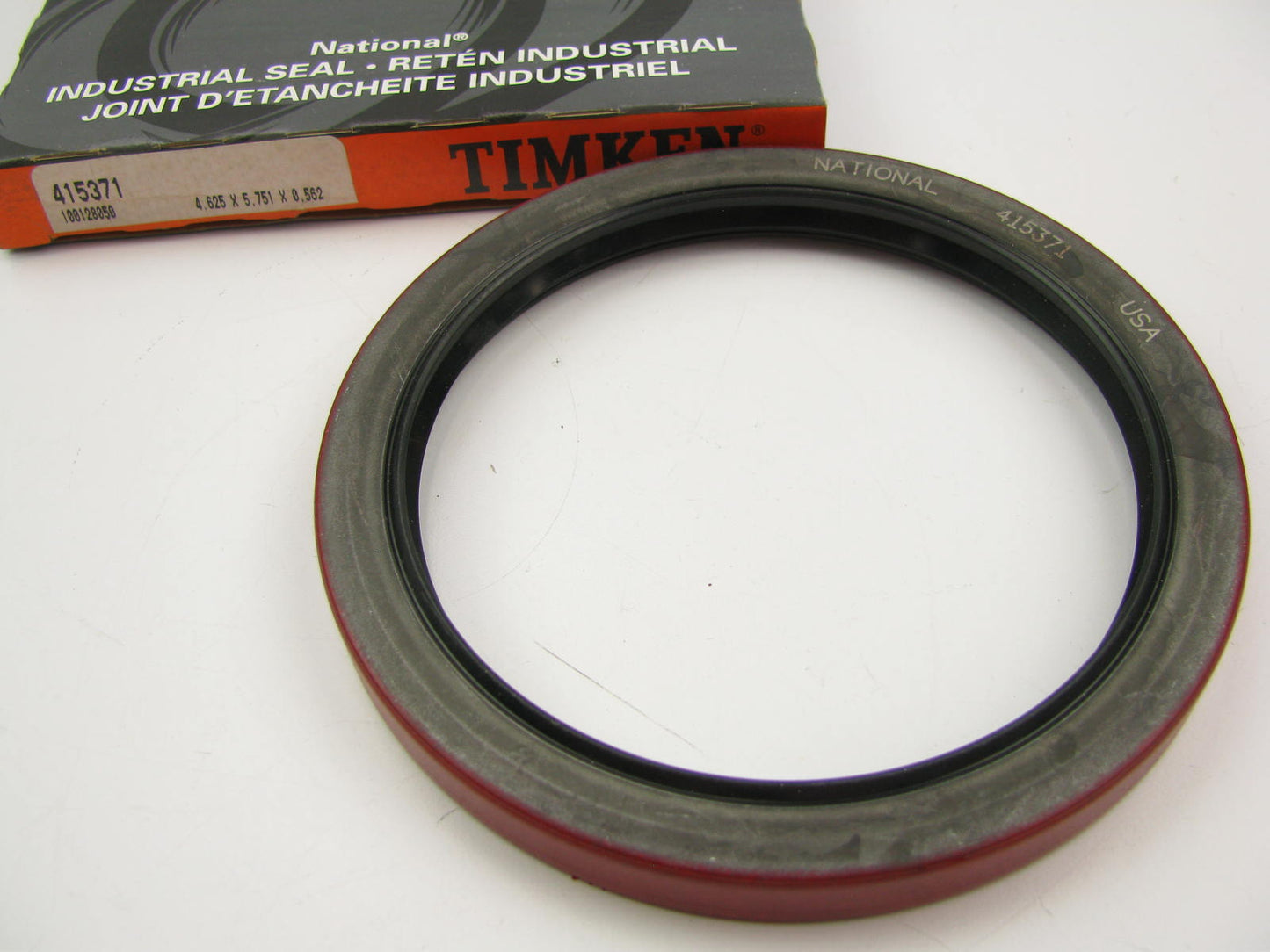 Timken 415371 Oil Seal - 5.750'' OD X 4.625'' ID X 0.562'' Wide