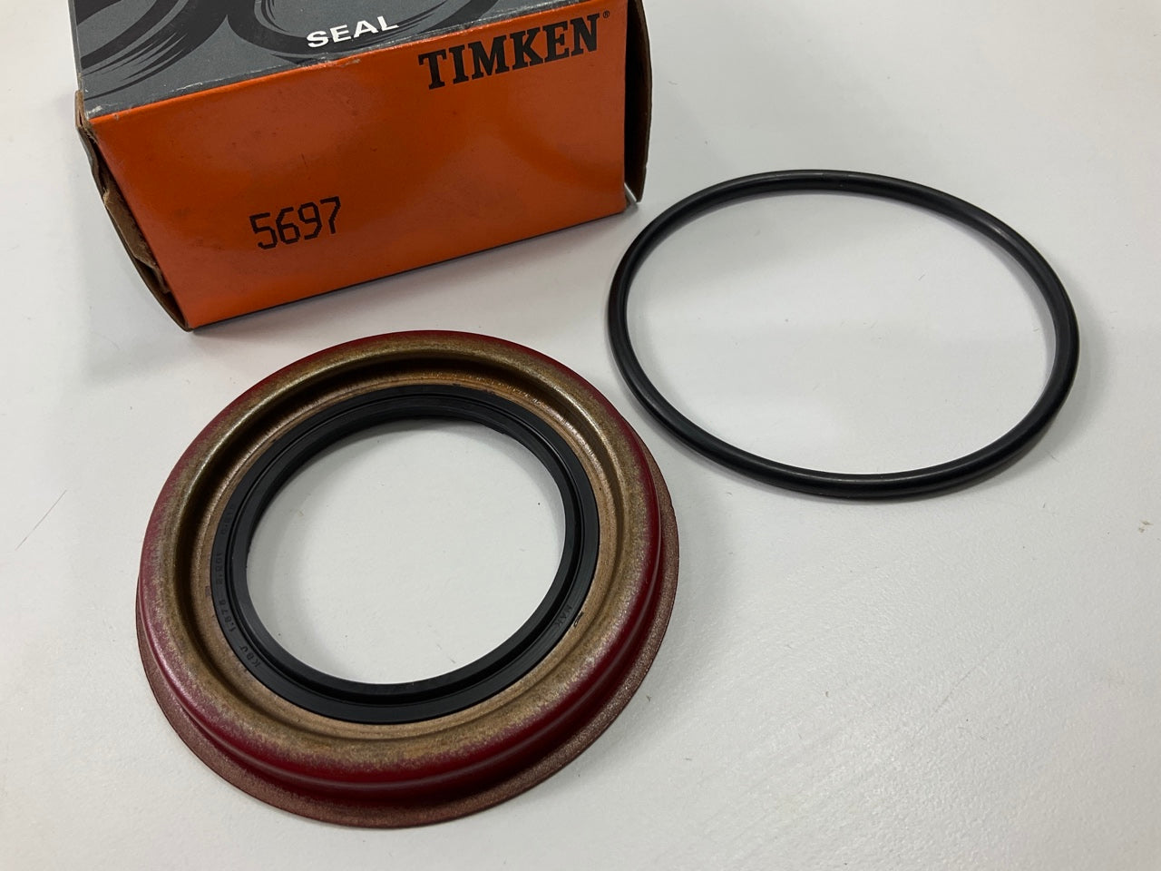 Timken 5697 Front Wheel Seal Kit