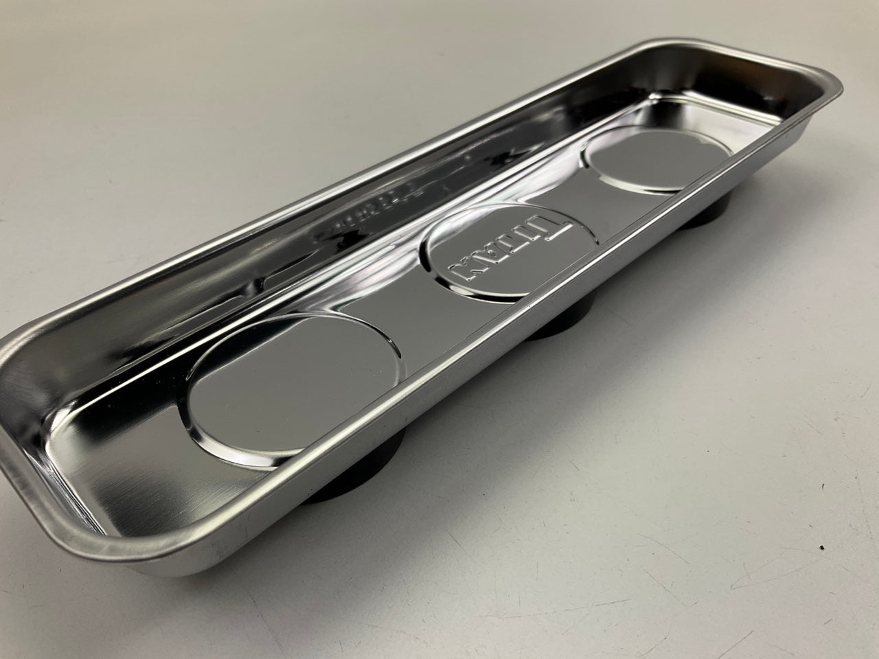 Titan 11195 Mini Magnetic Tray