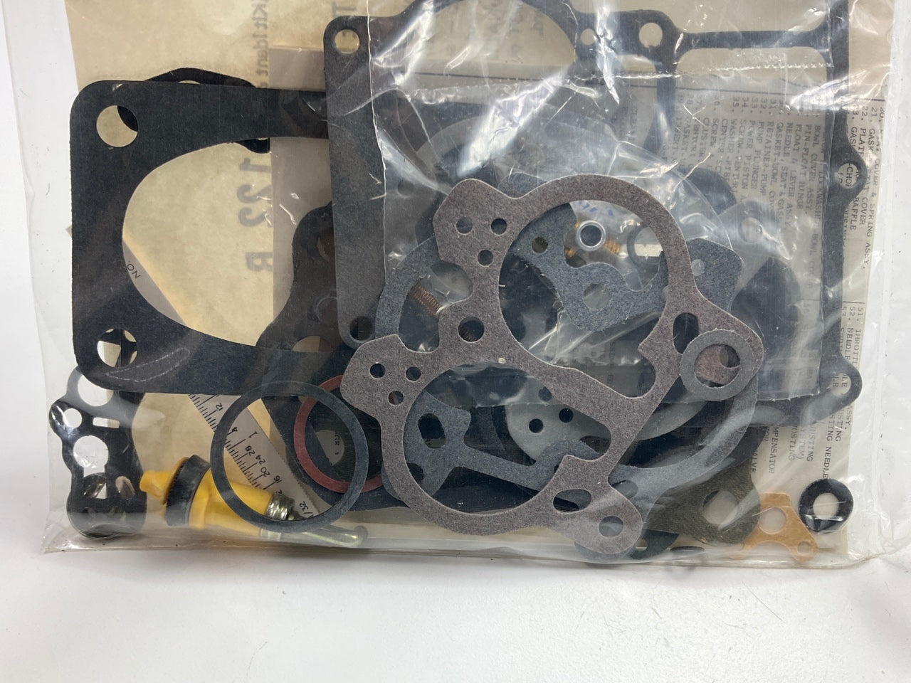 Tomco 5122B Carburetor Rebuild Kit - Rochester 2-BBL 2GC