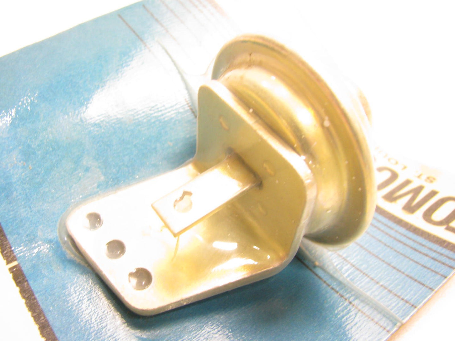 Tomco 7079 Primary Carburetor Choke Pull-Off For 1975-1978 GM Rochester 2GC